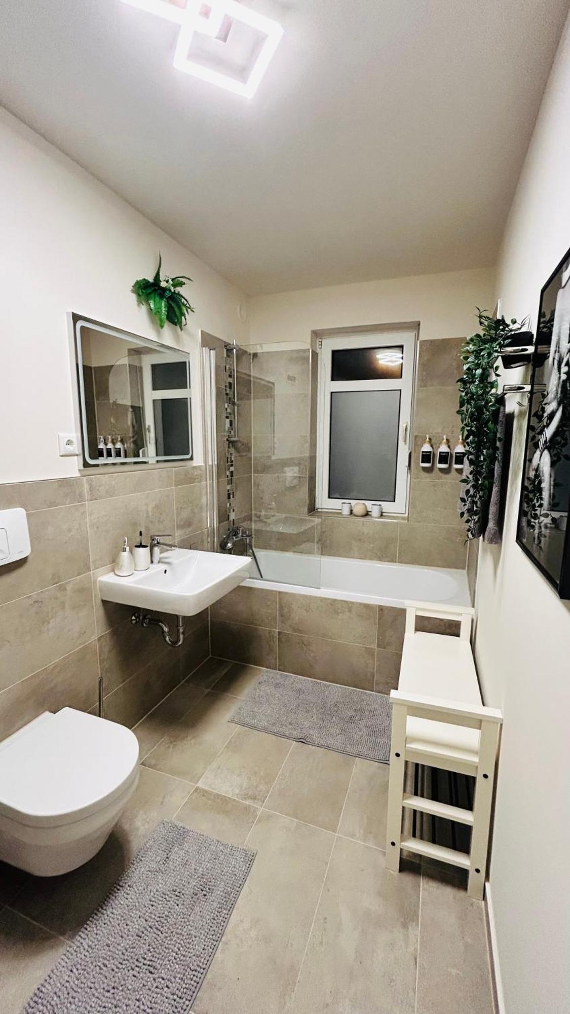 Best Place To Stay - Dresden Bannewitz ภายนอก รูปภาพ